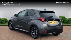 Toyota Yaris 1.5 Hybrid Design 5dr CVT Hybrid Hatchback